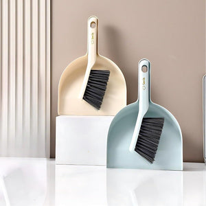 Kartsyy Mini Dustpan & Brush Set