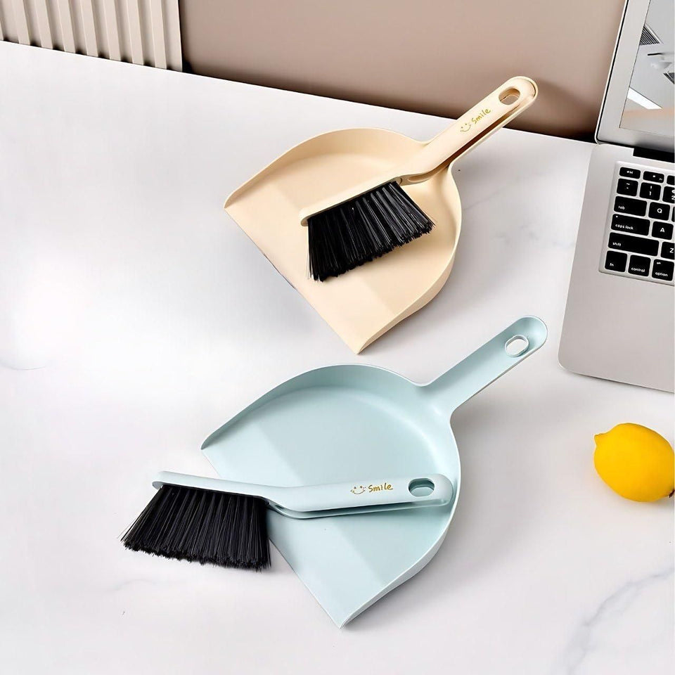 Kartsyy Mini Dustpan & Brush Set