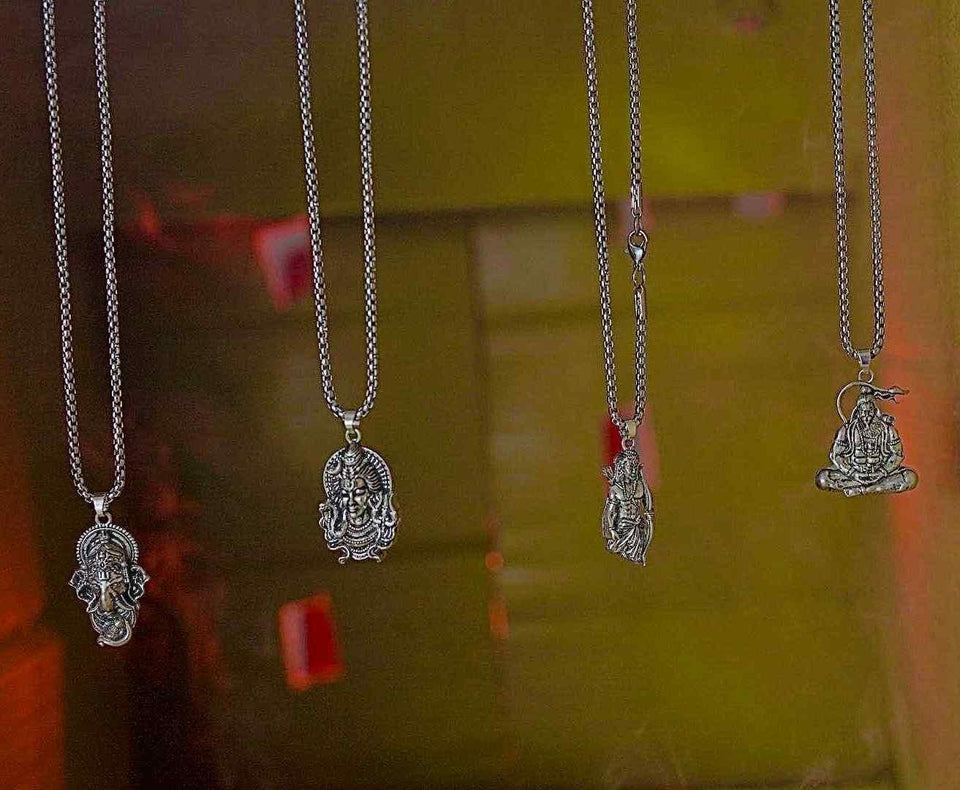 Kartsyy Pendant with Chain – Buy 1 Get 3 Free